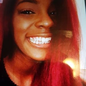 Meet your Posher, Andrea